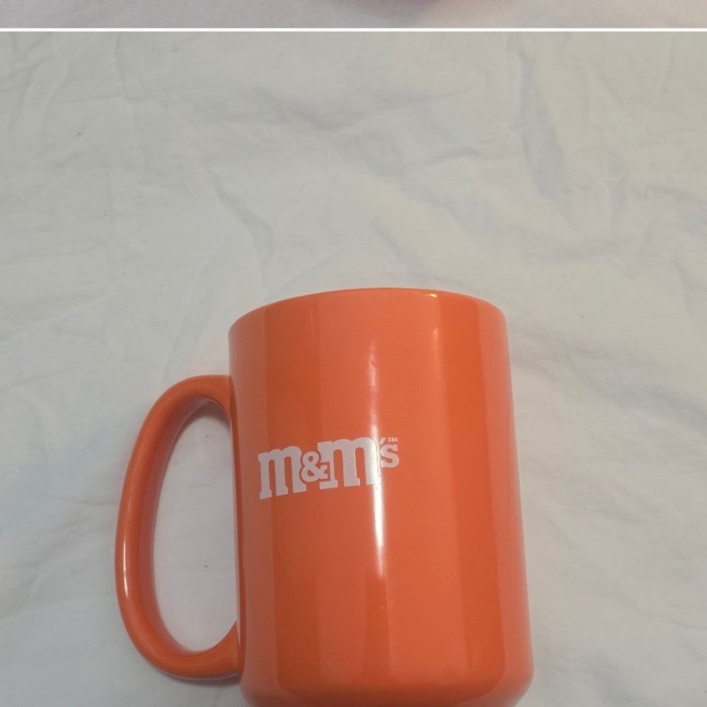 Orange M&M's Mug - Picture 6 of 6